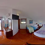 Gasthuis A Casa Da Ti Laura - Al Aveiro