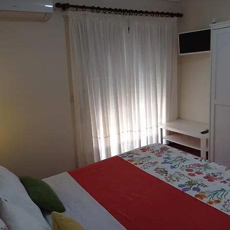 A Casa Da Ti Laura - Al Gæstehus Aveiro