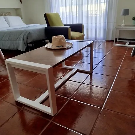 A Casa Da Ti Laura - Al بيت ضيافة أفيرو