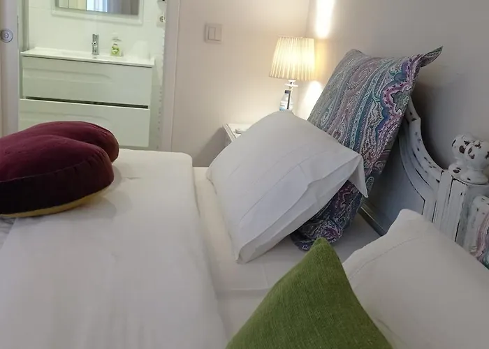 A Casa Da Ti Laura - Al بيت ضيافة 3*