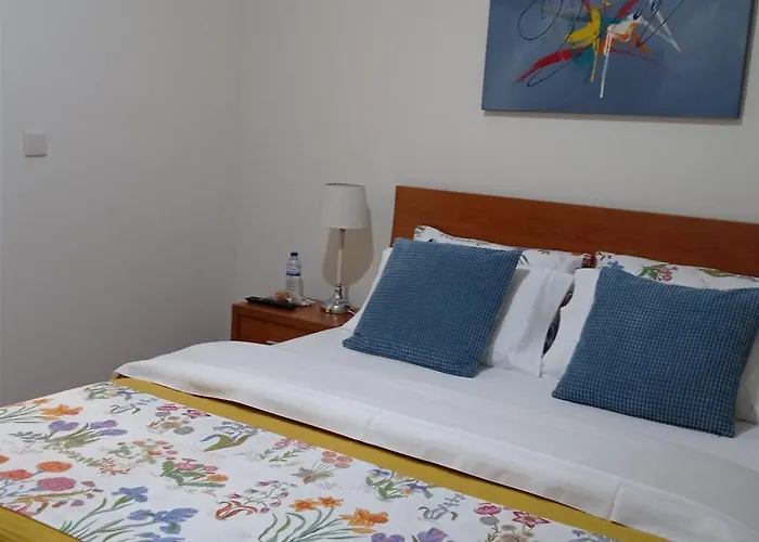 A Casa Da Ti Laura - Al بيت ضيافة 3*